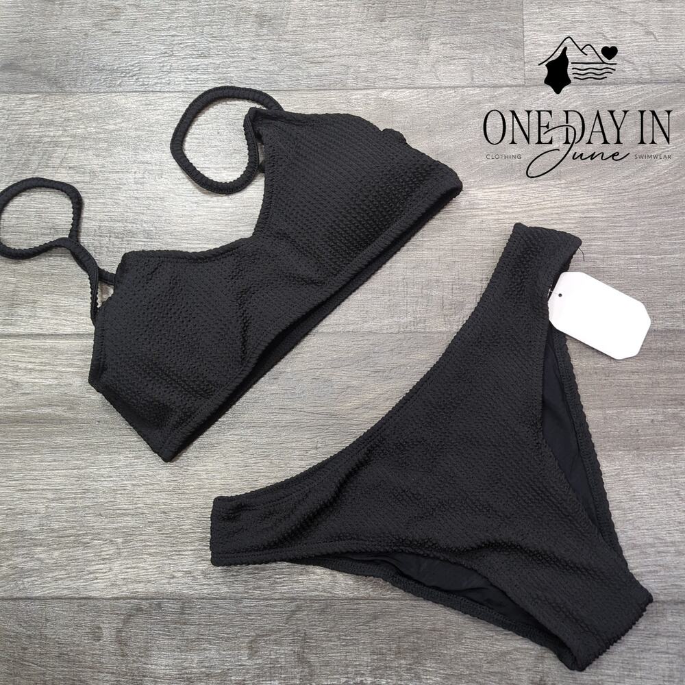 Soly Hux Smocked Textured Crop Bikini Swimsuit Black 2 Piece NWT Size S